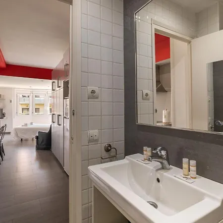 Daire Elegant Close To Plaza De Espanya Barselona