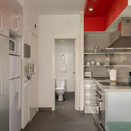 Elegant Close To Plaza De Espanya Апартаменты *